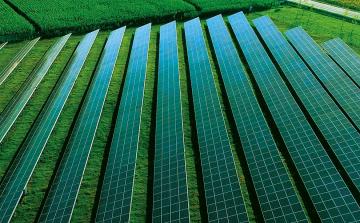 Centrale photovoltaïque au sol Coruscant